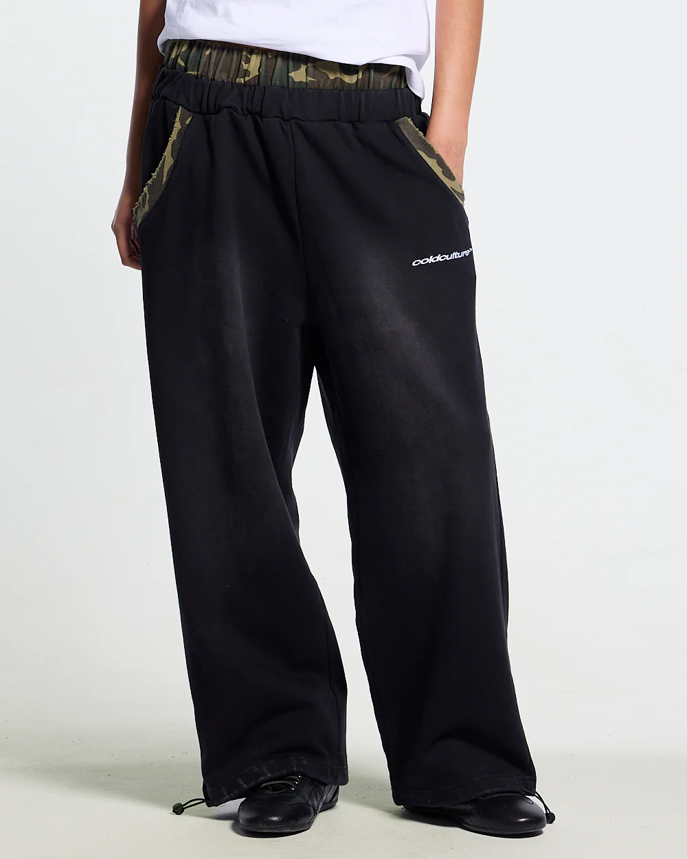 BLACK OPS SWEATPANTS BLACK - Image 9