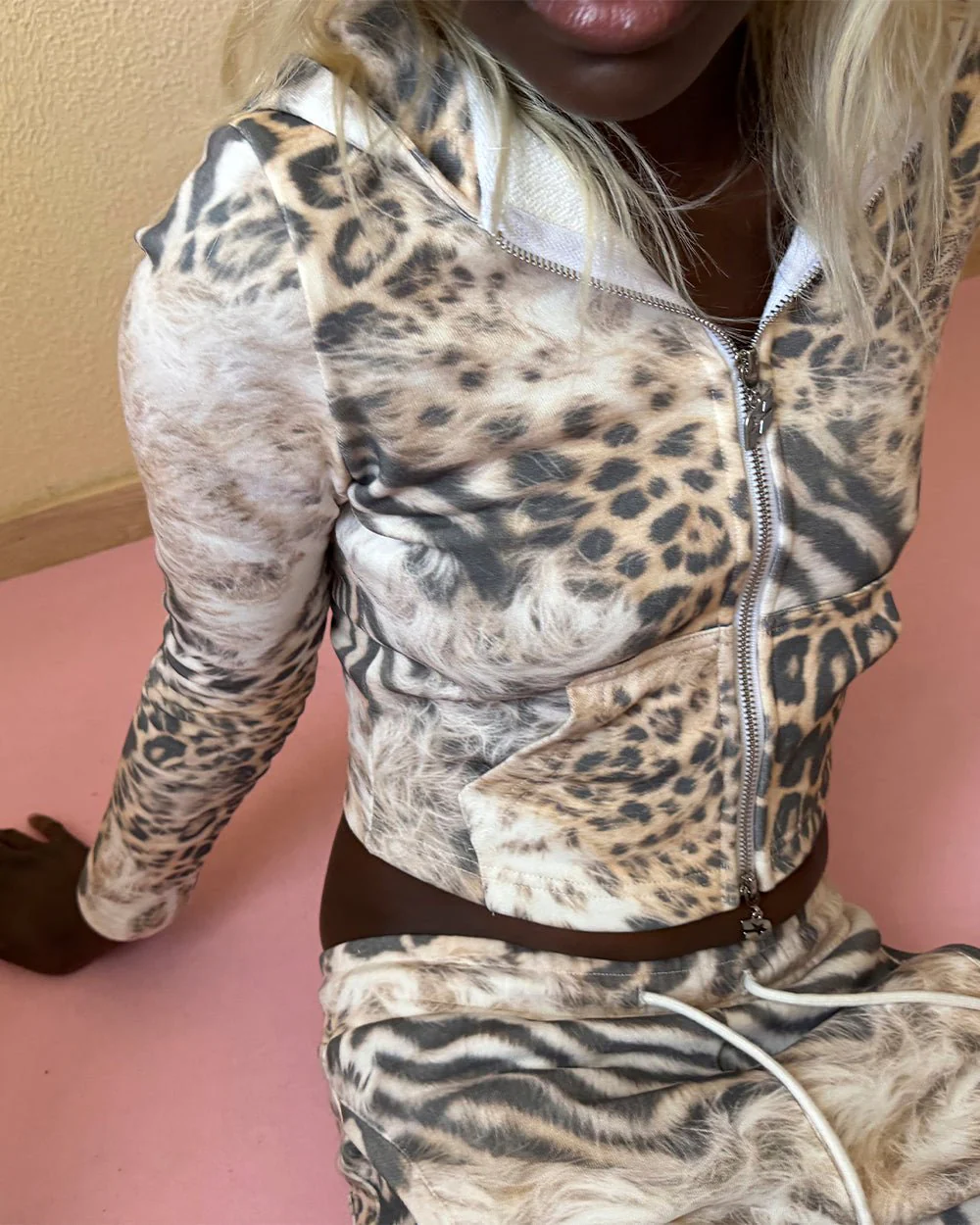 BLING ZIP HOODIE LEOPARD - Image 7