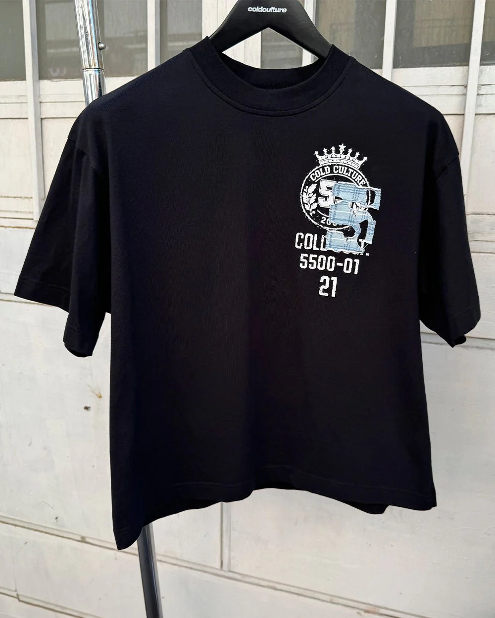 BOARDING TEE BLACK - Image 6