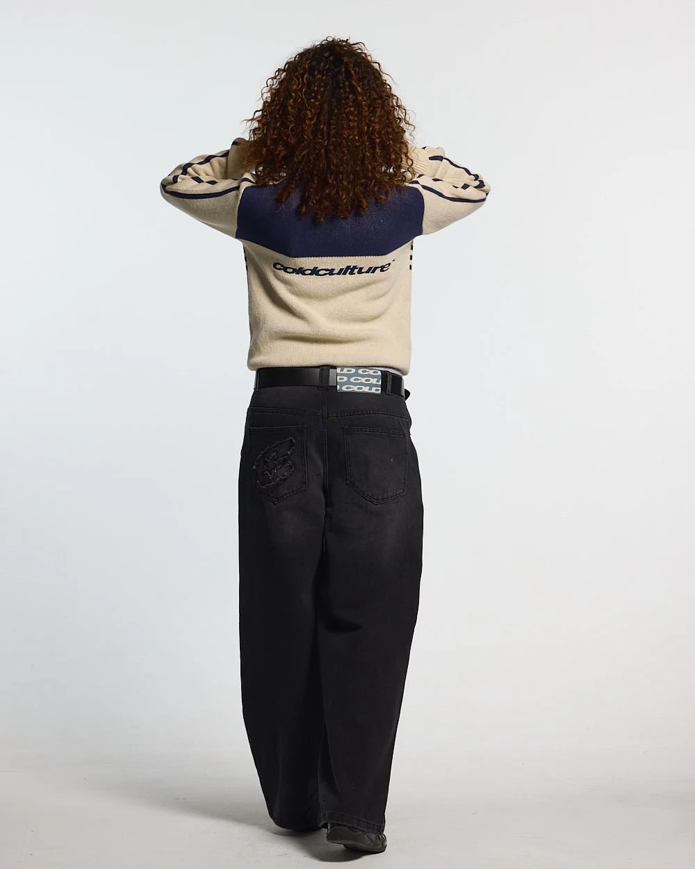 C V2 DIRTY PANTS BLACK - Image 7
