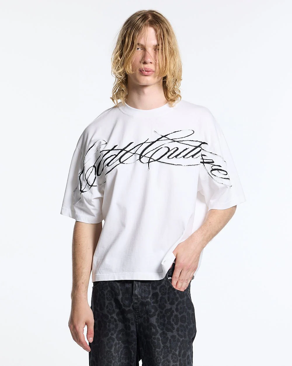 CROSSED SCRIPT TEE 2.0 WHITE - Image 2