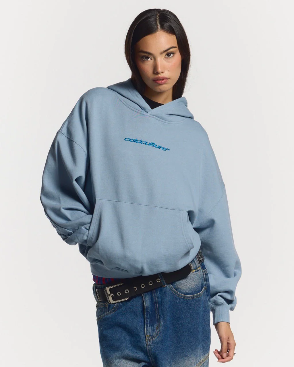 DISTRESS CURVED HOODIE SHADY BLUE - Image 6