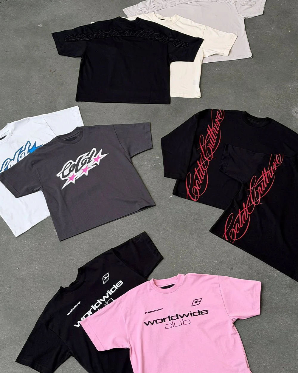 DISTRESS CURVED TEE BLACK - Image 7