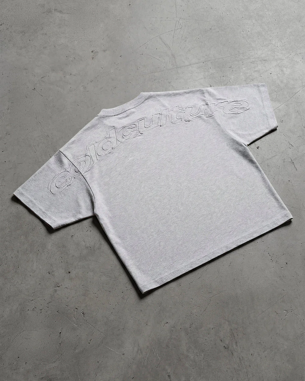 DISTRESS CURVED TEE HEATHER GREY - Image 9