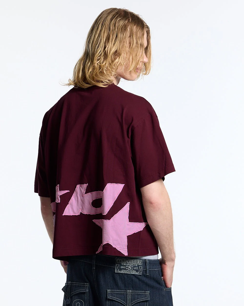 DISTRESS DEFENSE TEE BURGUNDY - Image 2