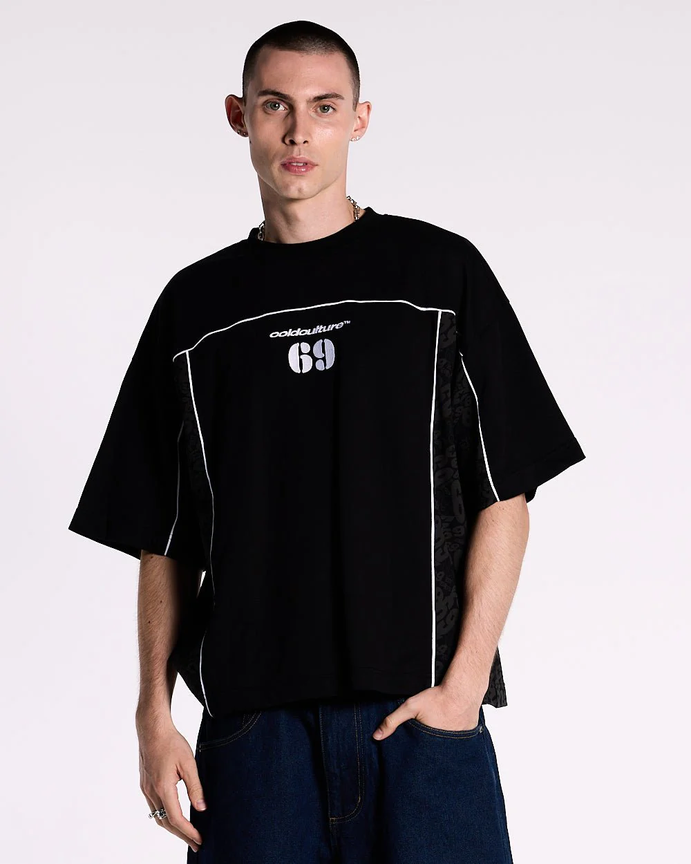 GAME PLAYER TEE BLACK - Image 4