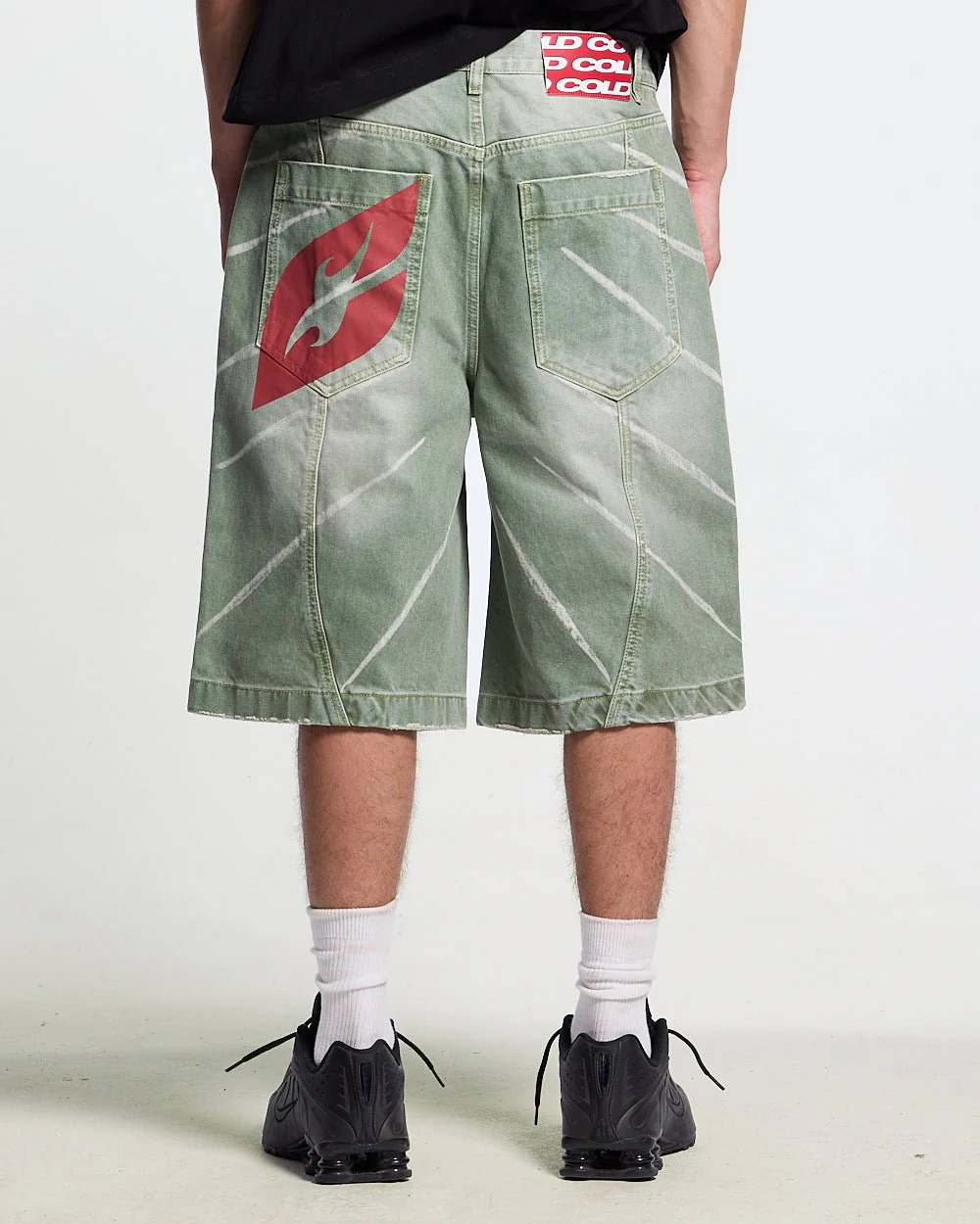 MUSIC RYTHIM SHORTS GREEN - Image 2