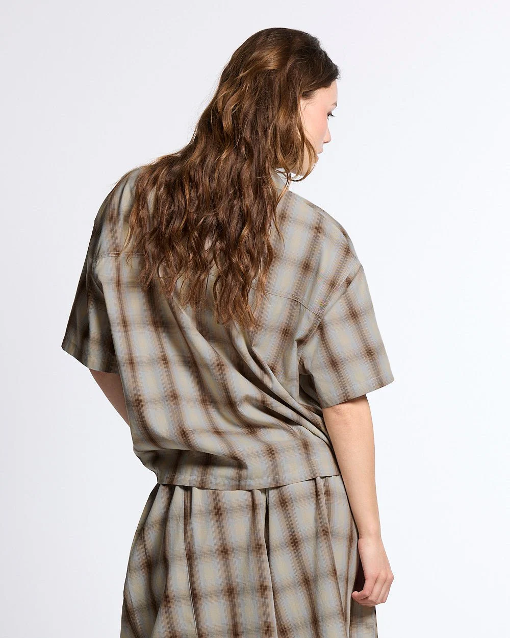 OFFICE SCRIPT SHIRT BEIGE - Image 7