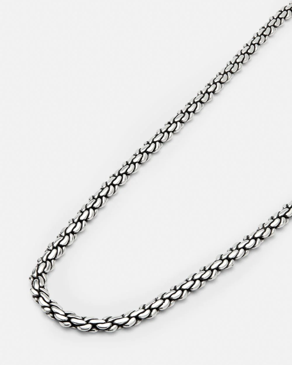 ROLLED NECKLACE
