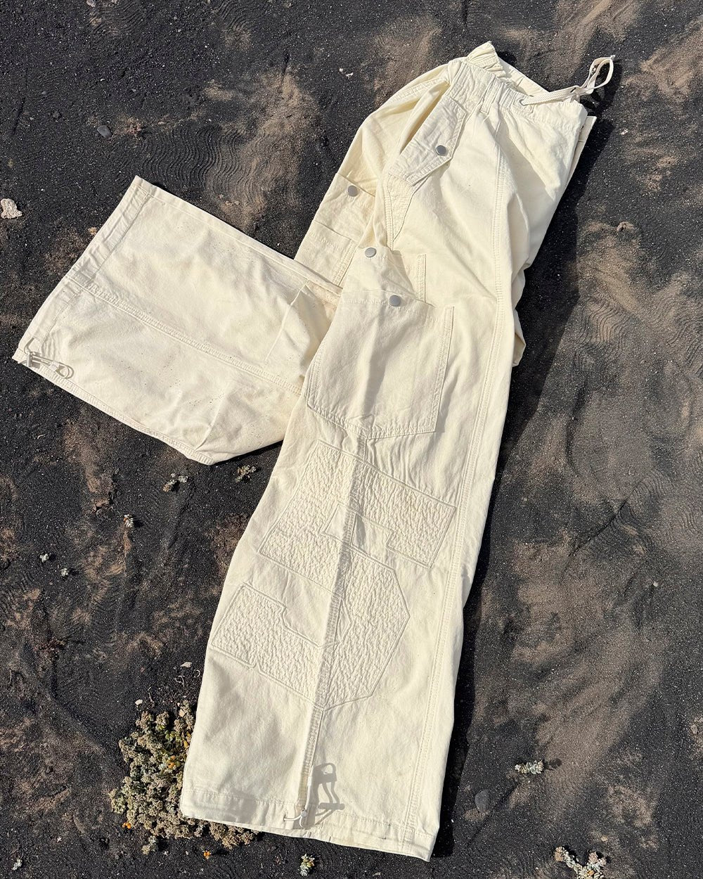 SOLID CARGO PANTS WHITE - Image 16