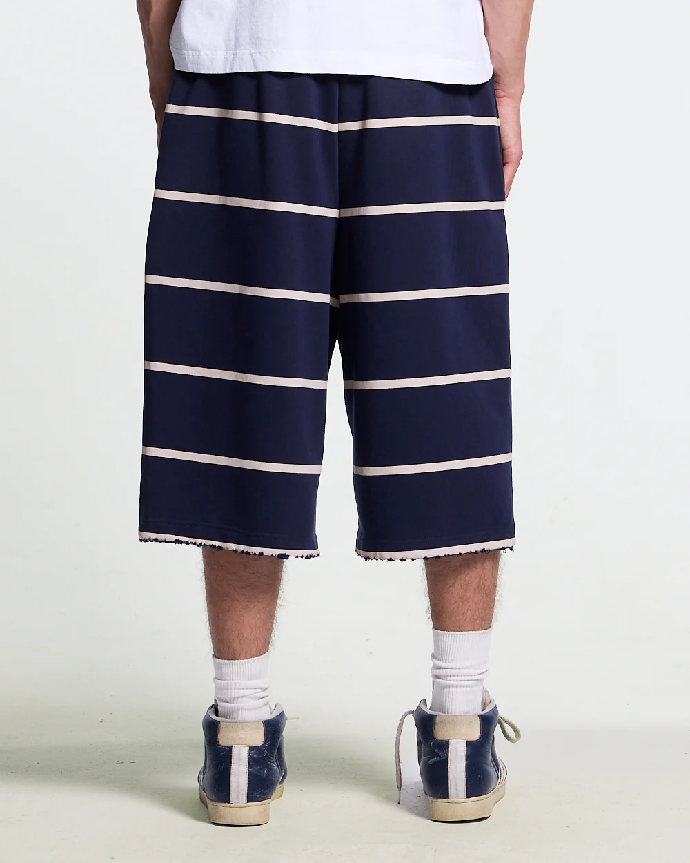 STALLION SHORT SWEATPANTS NAVY - Image 4