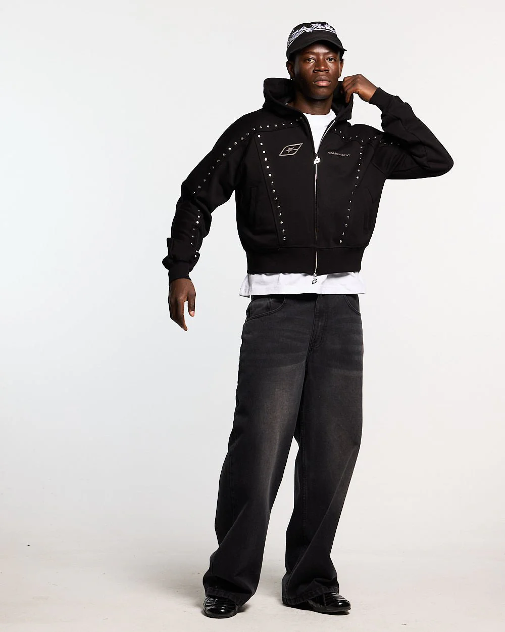 STUD ZIP HOODIE BLACK - Image 4