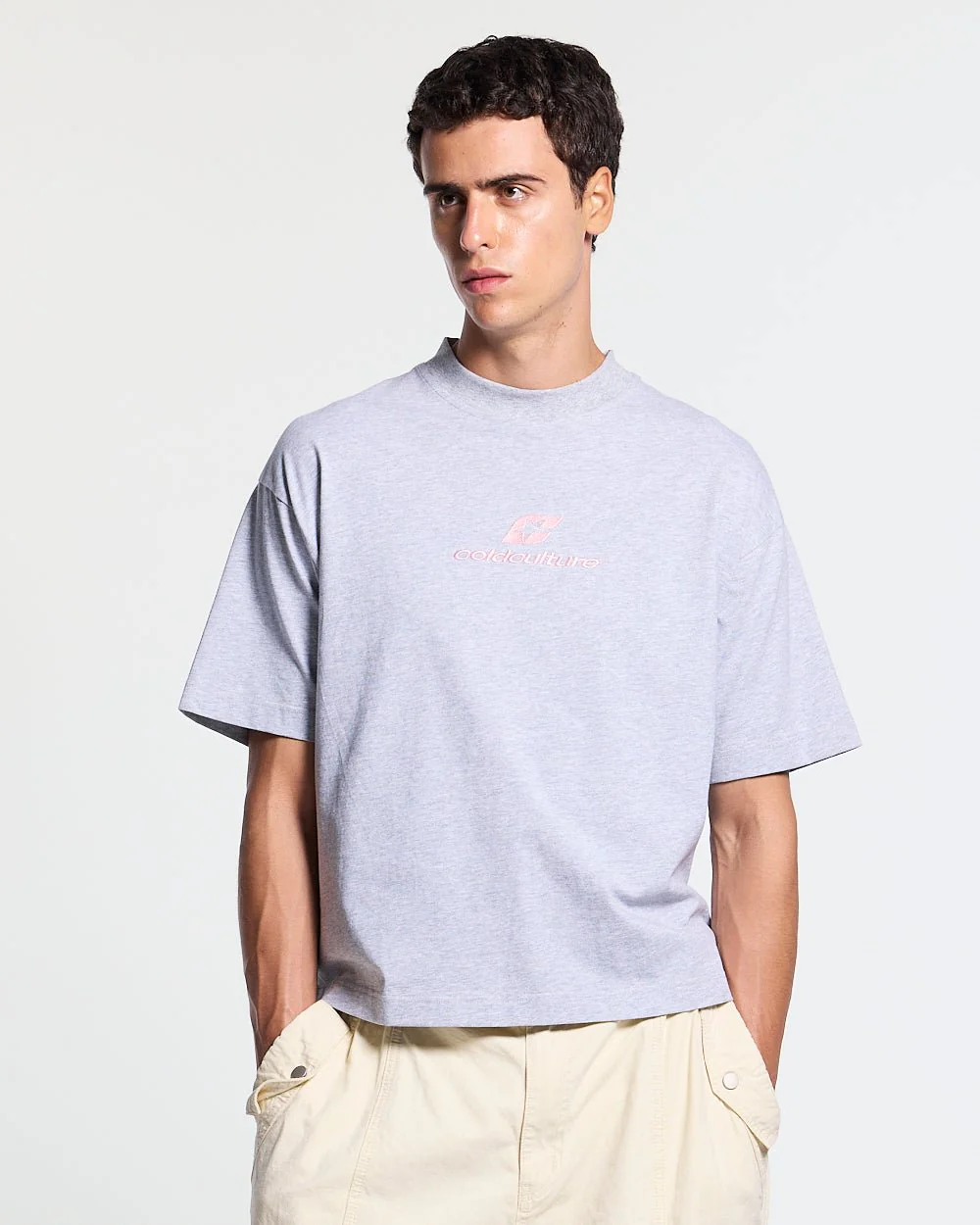 TARTAN DISTRESS CURVED TEE GREY - Image 4