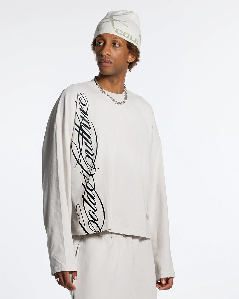 SCRIPT LONGSLEEVE TEE LIGHT GREY - Image 2
