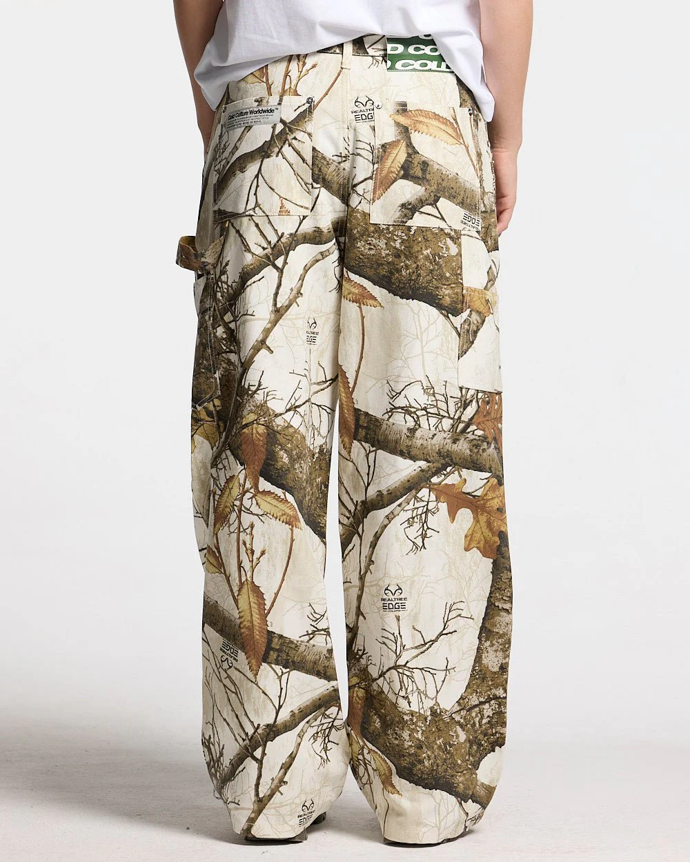 V1 CARPENTER PANTS REALTREE WHITE - Image 7