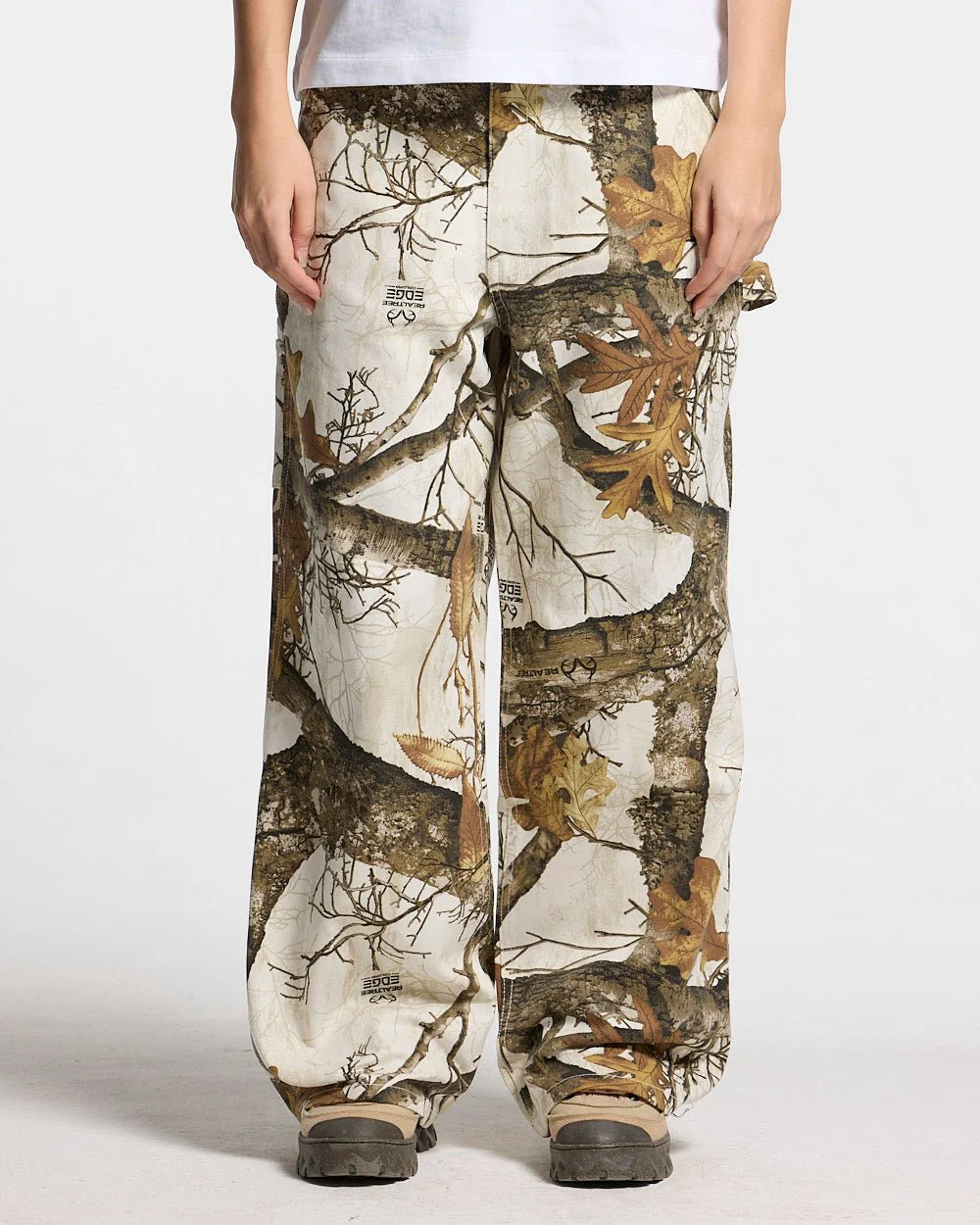 V1 CARPENTER PANTS REALTREE WHITE - Image 8