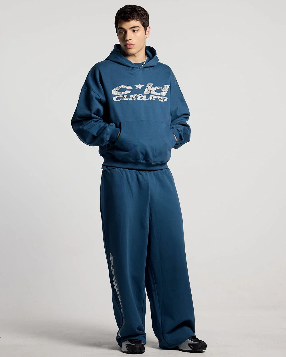 WILD SNAKE SWEATPANTS NAVY BLUE - Image 2